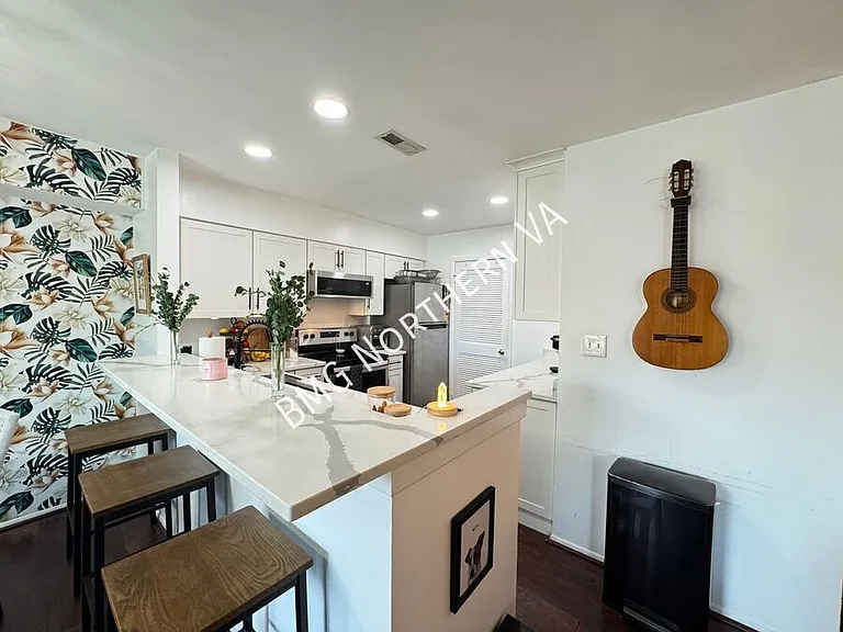 8056 Pantano Pl — Photo 10