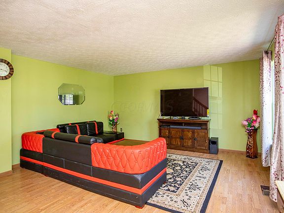 5th image of 7693 Brunfield Dr