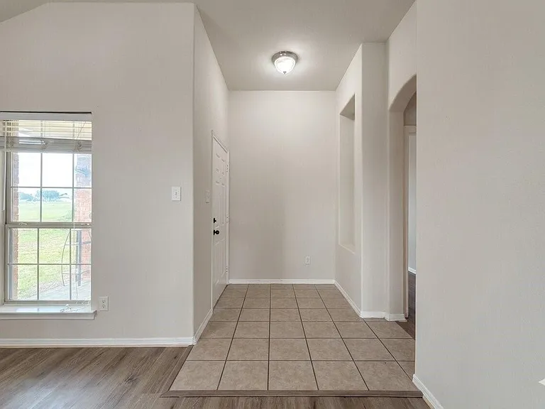 6015 Ida Rose Ct — Photo 5