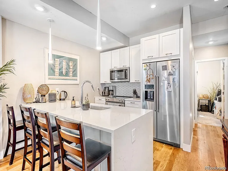 1272 Yates St #6 — Photo 7
