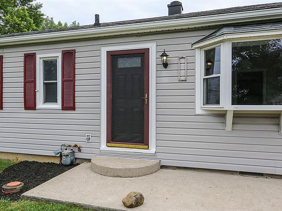 2nd image of 2003 Spencer Ln