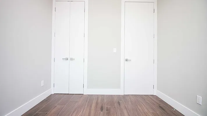 Rented by Nooklyn NYC LLC | media 74