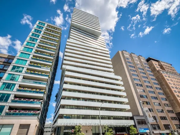 200 Bloor St W, Toronto, ON