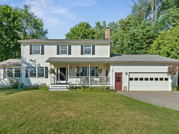 10 Stirling Place, Burlington, VT 05408