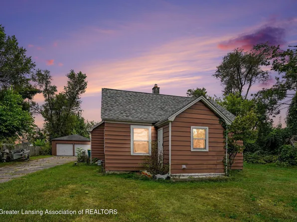 2320 Ramona Ave, Portage, MI 49002