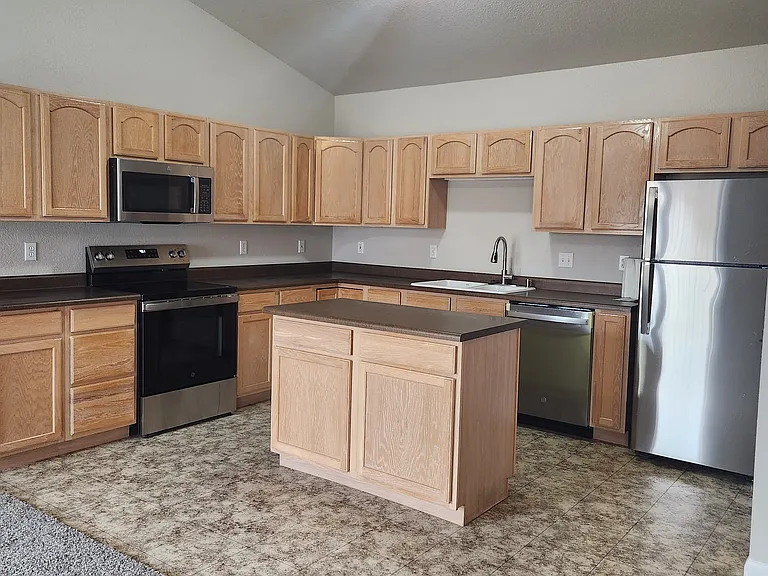 829 S Waterleaf Pl — Photo 6