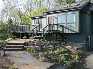 33 E Taylor Hill Rd, Montague, MA 01351