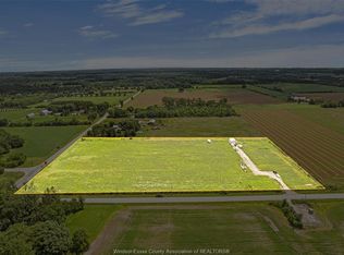 2500 McCormick Rd, Pelee, ON N0R1M0