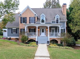 4666 Oakleigh Manor Dr, Powder Springs, GA 30127