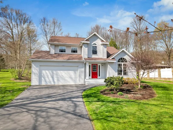 21900 Matthew Ln, Saegertown, PA 16433