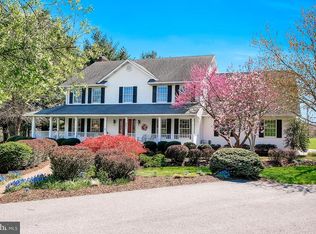 2001 Meadow Dr, Westminster, MD 21158