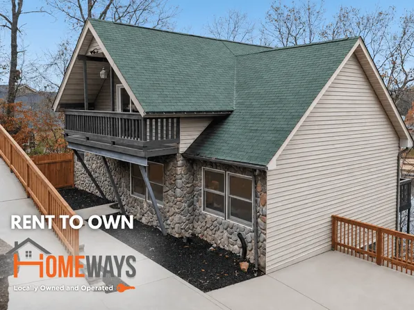 1357 S Lake Sherwood Dr, Lake Sherwood, MO 63357