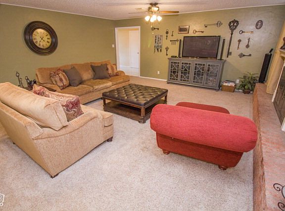 4th image of 2609 W Shandon Ave