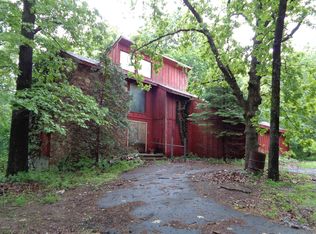 8760 SE Boone Lake Rd, Baxter Springs, KS 66713