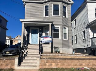 17 John St #2, Elizabeth, NJ 07202