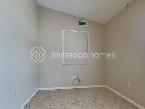 4th image of 1014 Highland Crest Cir