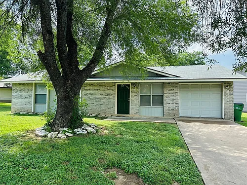1602 Sagebrush Dr Photo 1