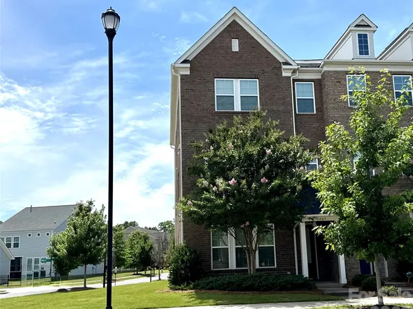 11507 Red Rust Ln, Charlotte, NC 28277