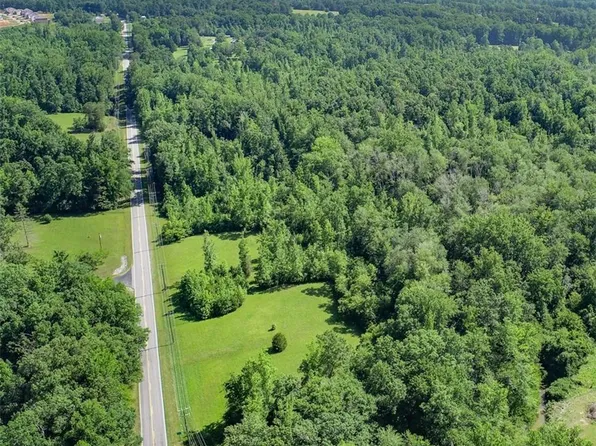 7834 Eversfield Rd, Stokesdale, NC 27357