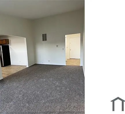 1 W Acorn Ln #2A — Photo 35