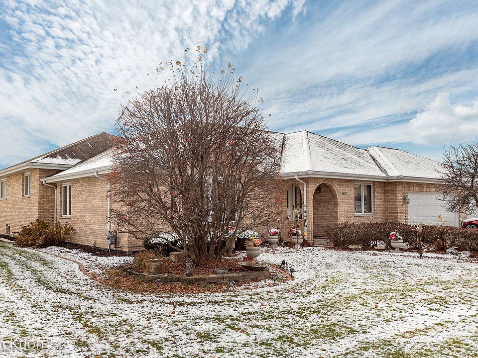 1st image of 8807 Timbers Pointe Dr E