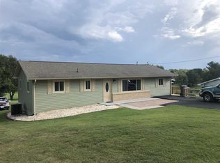 715 Cross Rd W, Dandridge, TN 37725