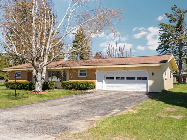 116 U Court Dr, Gaylord, MI 49735