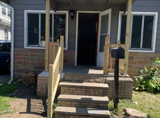 3899 E 57th St, Cleveland, OH 44105