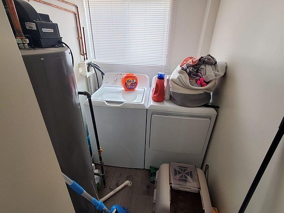 3rd image of 2938 W Armitage Ave #1R