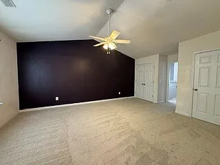 1401 Stone Manor Dr — Photo 17