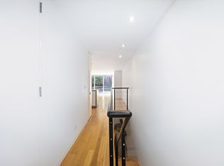 328 W 20th St, New York, NY