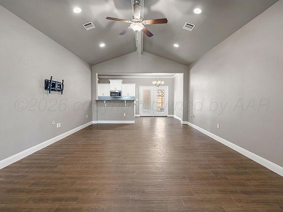 3rd image of 5009 Gloster St