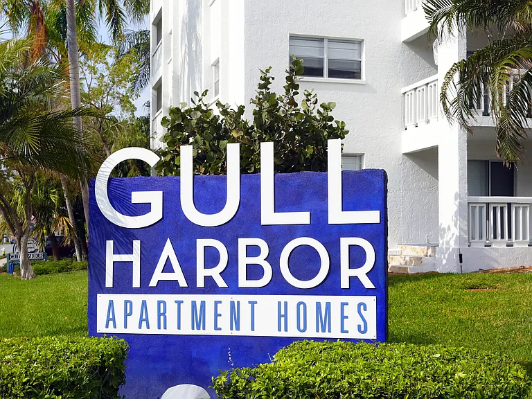 17105-17117 Gulf Blvd — Photo 33