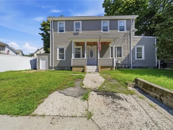 55 Rebekah St, Woonsocket, RI 02895