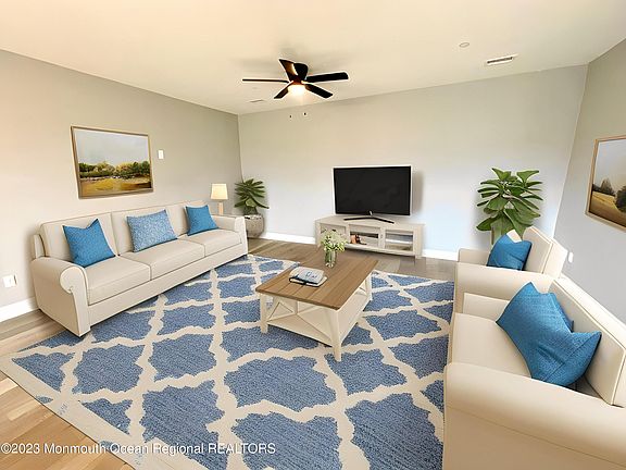 3rd image of 64 Sheridan Avenue #B