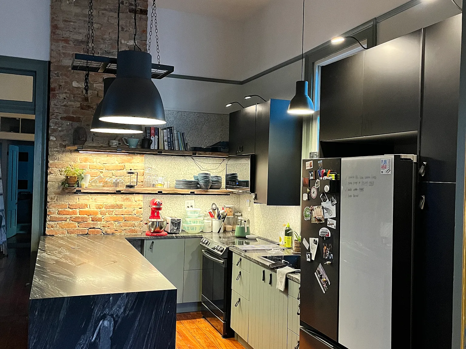 2 bed, 1.5 bath, 1100 sqft, $1,750 — Photo 3