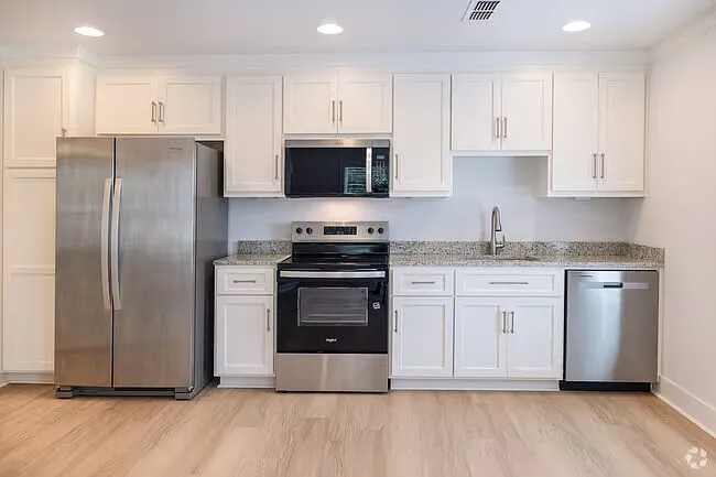 1541 Payne St #3 — Photo 3