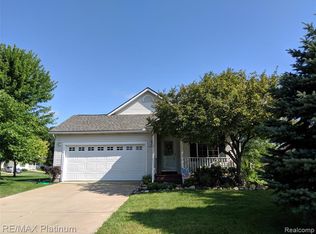 2238 Spartans Trl, Pinckney, MI