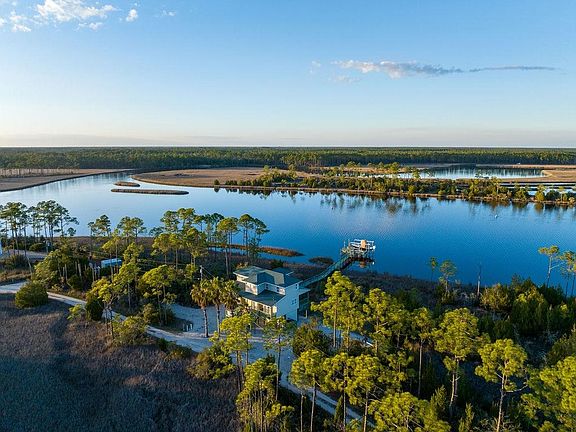 4th image of 588 River Rd