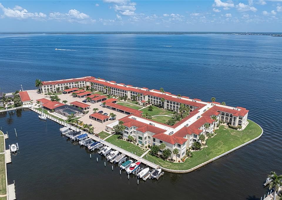 1st image of 1 Colony Point Dr APT 15B