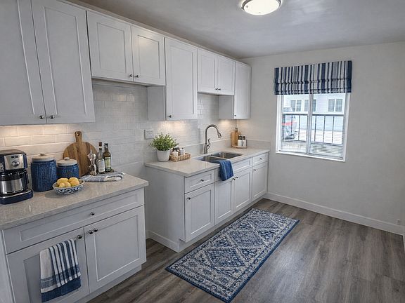 3rd image of 1164-1170 E Market St #3