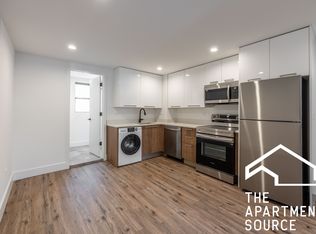 941 W Carmen Ave #1, Chicago, IL 60640