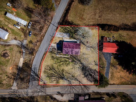 2nd image of 739 Old Elizabethton Hwy