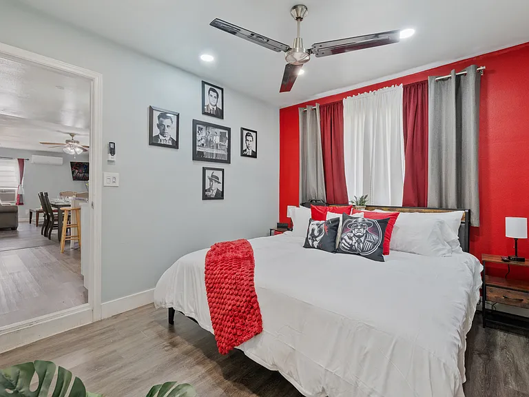 4534 Kosarek Dr — Photo 5