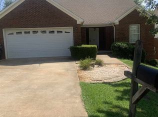 550 Fawn Branch Trl, Boiling Springs, SC 29316
