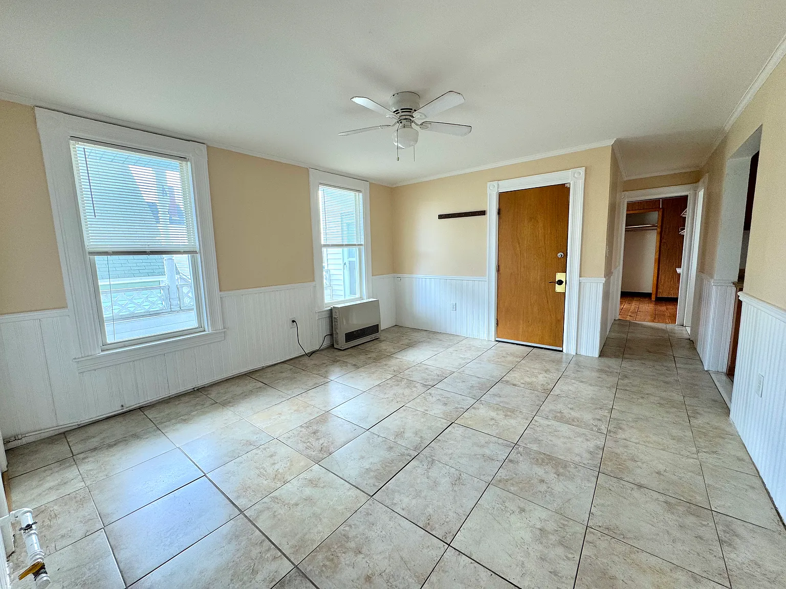 3 bed, 1511 sqft, $1,900 — Photo 3