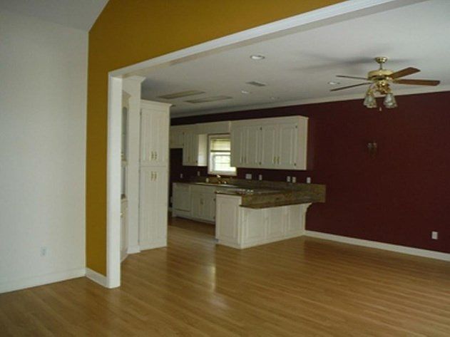 1st image of 275 Magnolia Bay Dr