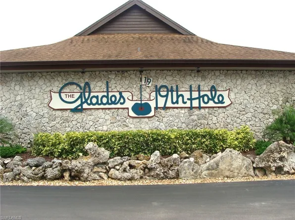 135 Quails Nest RD #4, NAPLES, FL 34112