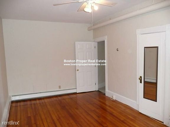 80 Fenway #B2 Boston - Fenway Unit Photo 4