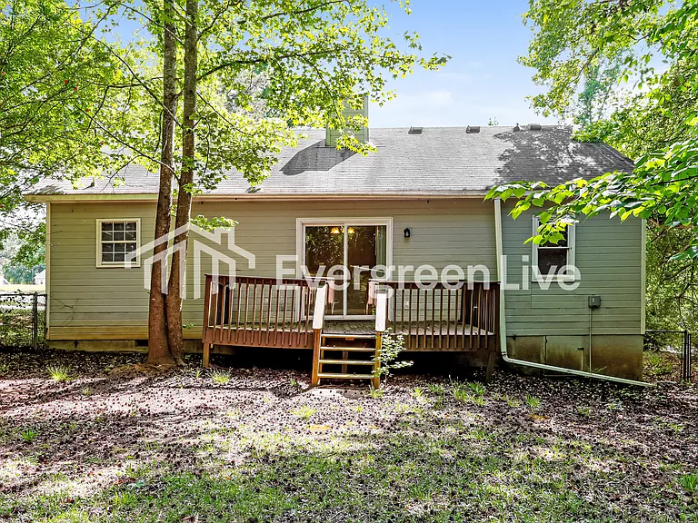 813 Shawnee Dr — Photo 15